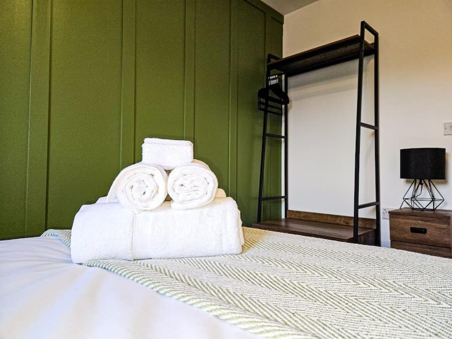 City Hub By The Castle Free Designated Parking Stirling Ngoại thất bức ảnh